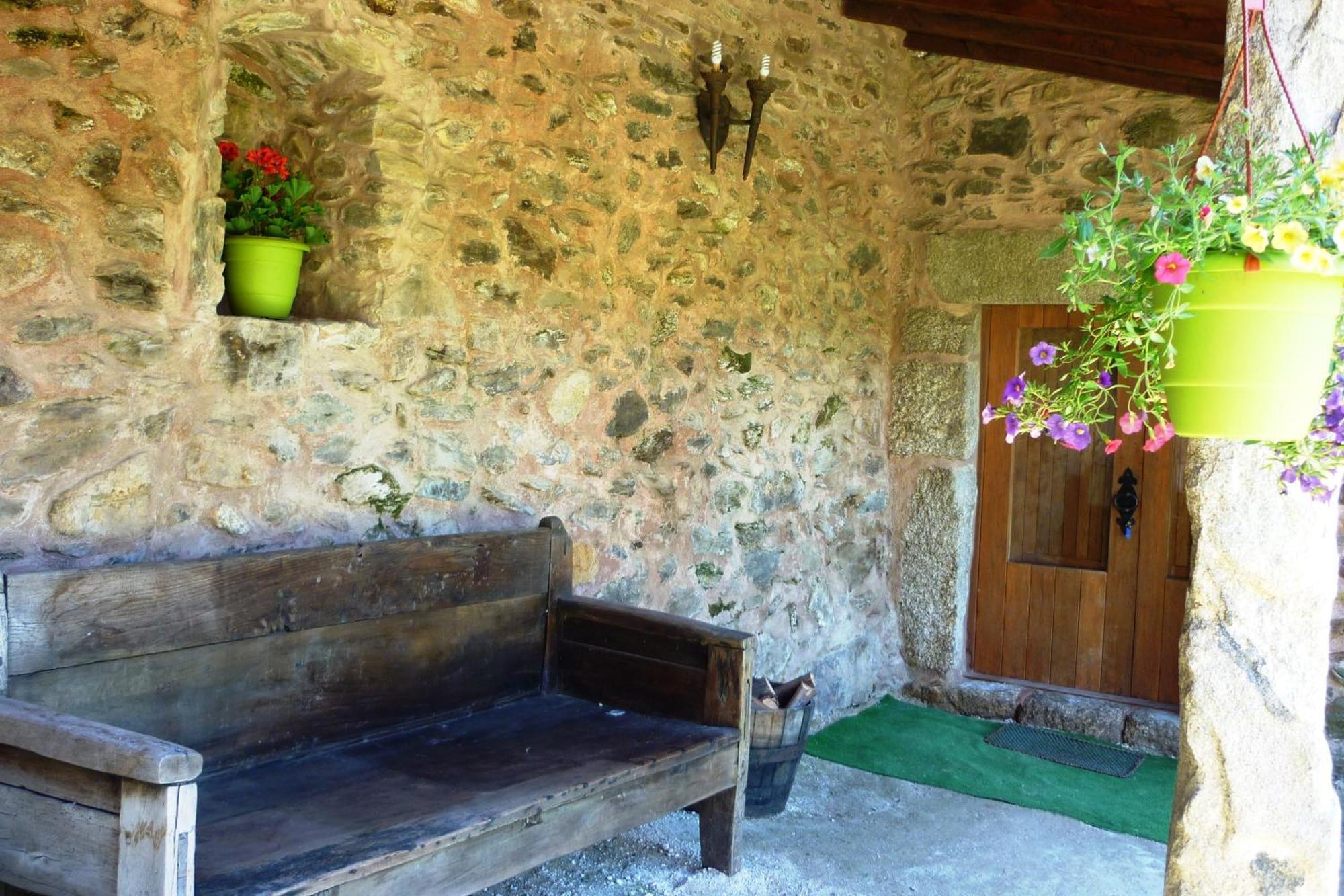 Agrofarm With Animals - Qta Entre Sebes Country house Cabeceiras de Basto